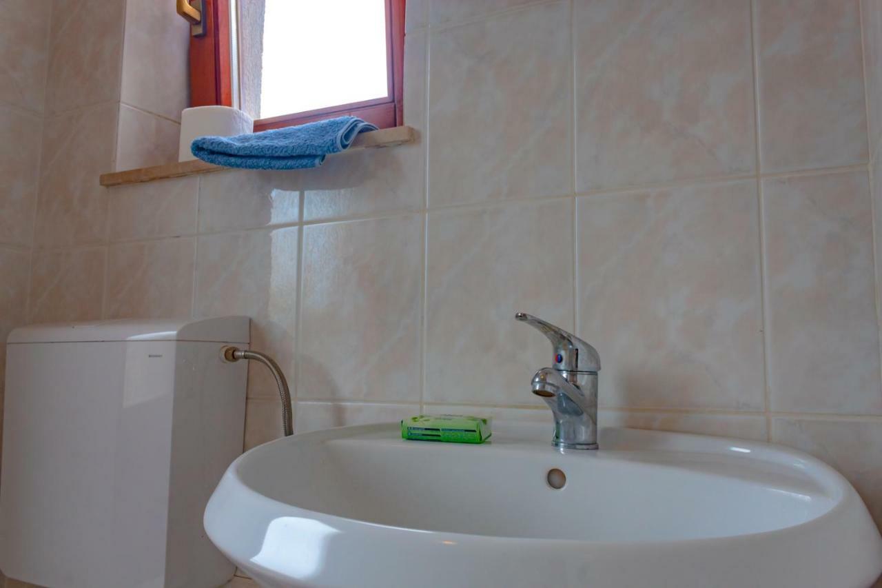 Villa Kuca Za Odmor Kornić Extérieur photo