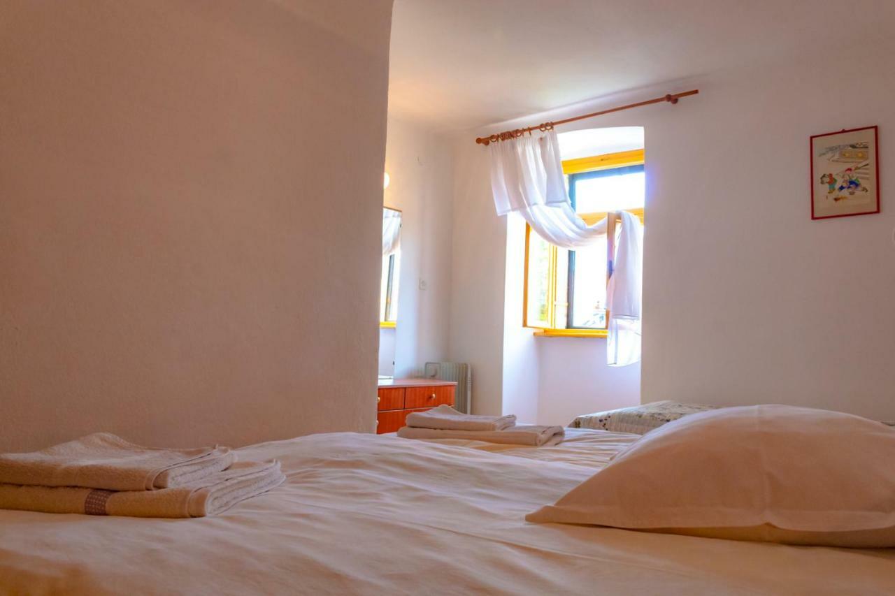 Villa Kuca Za Odmor Kornić Extérieur photo